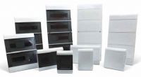 LINEA CUADROS Y CENTROS DE INTERRUPTORES DE EMPOTRAR ORO BOX